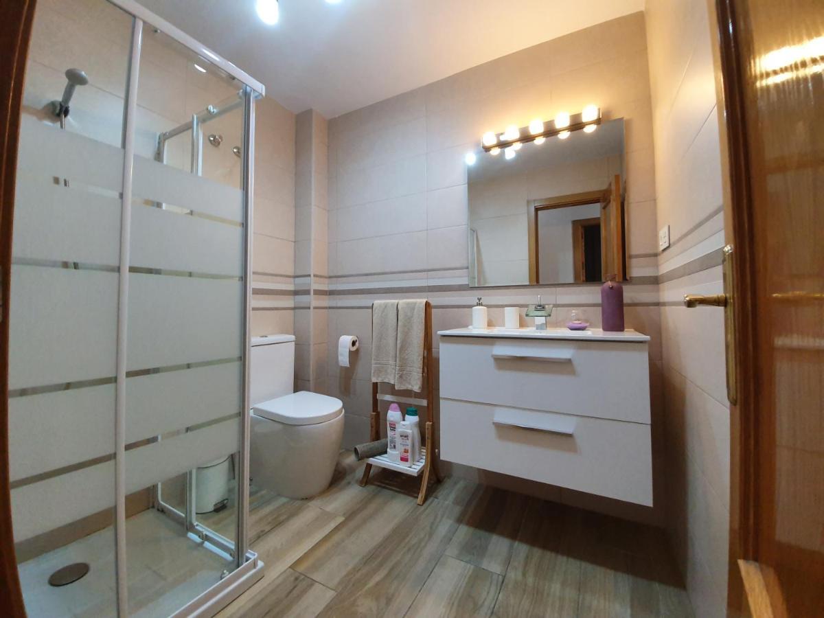 شقة Galvez Flat, At Principal Railway Station In مالقة المظهر الخارجي الصورة
